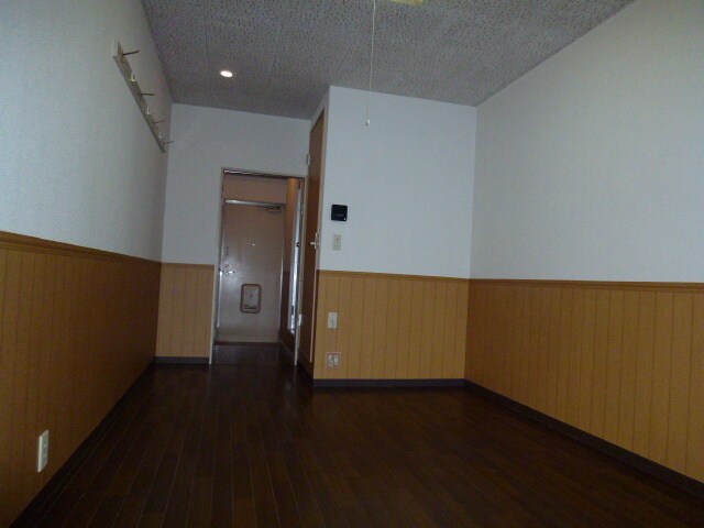 物件内観写真12　(居室)