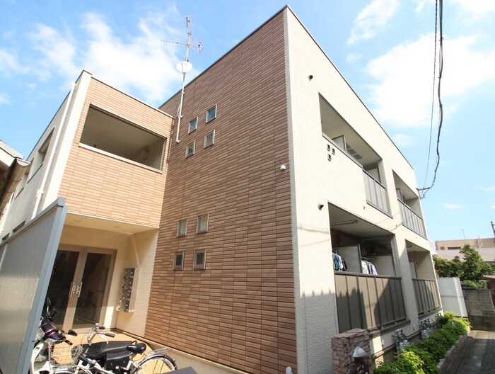 物件外観写真2　(外観写真)