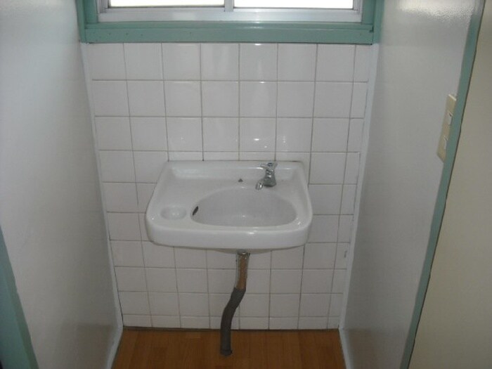 物件内観写真9　(洗面)