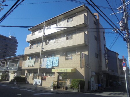 和泉ハイツ本館外観写真
