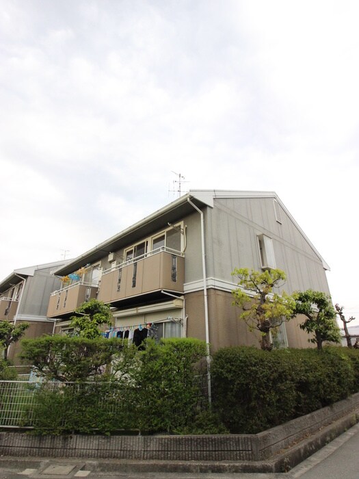 Ｋ・エステ－トビュ－ラ－Ａ棟の物件外観写真