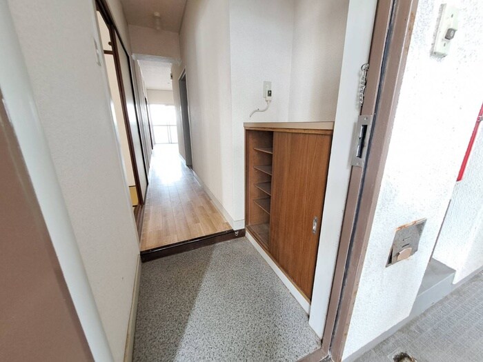 物件内観写真18　(靴箱)