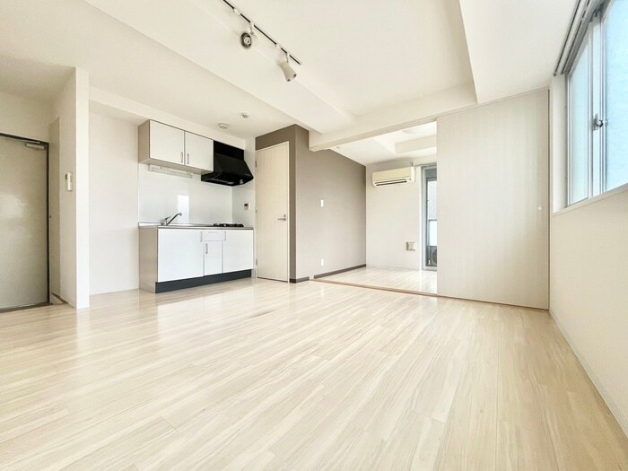 物件内観写真8　(居室)