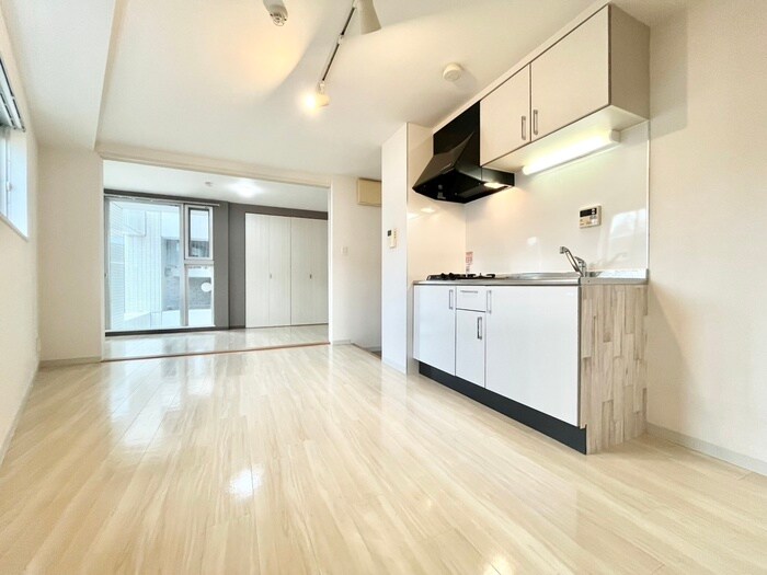 物件内観写真8　(居室)