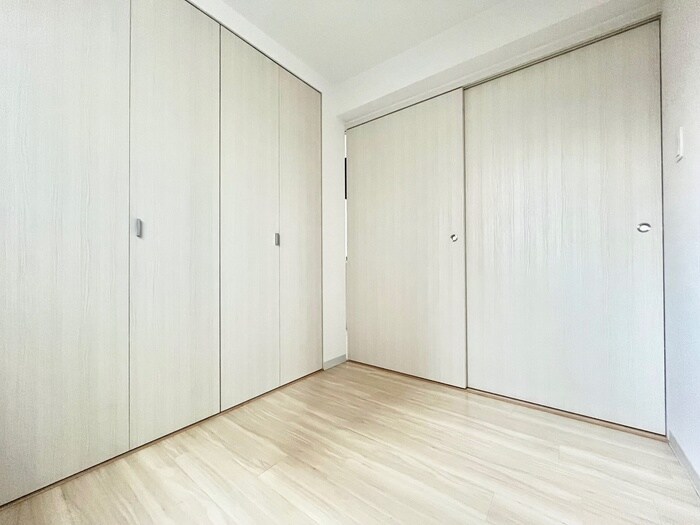 物件内観写真9　(居室)