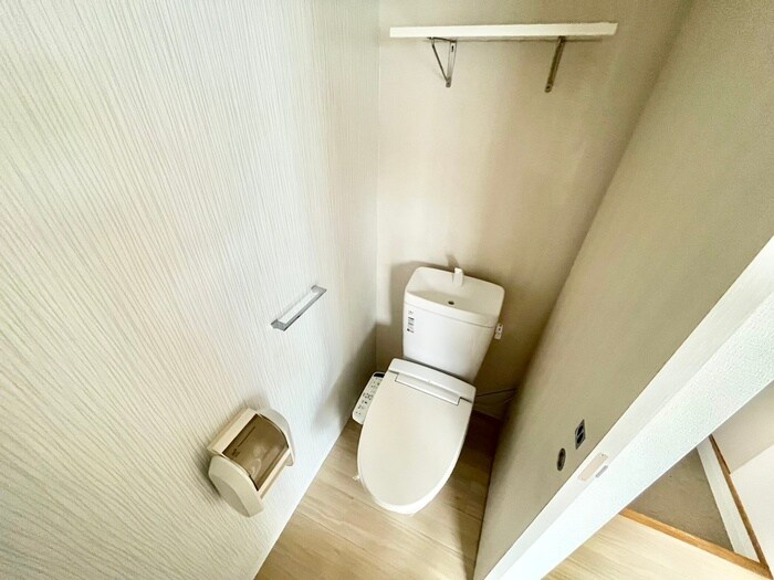 物件内観写真13　(トイレ)