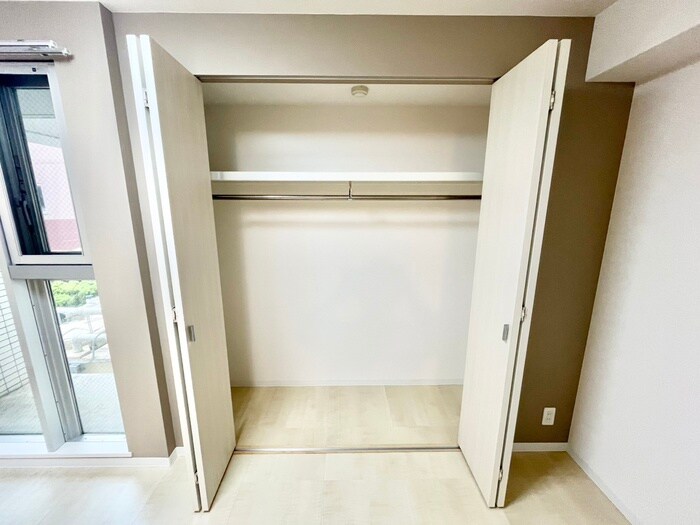 物件内観写真15　(収納)