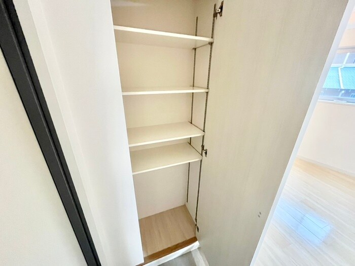 物件内観写真17　(靴箱)