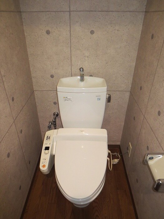 物件内観写真9　(トイレ)