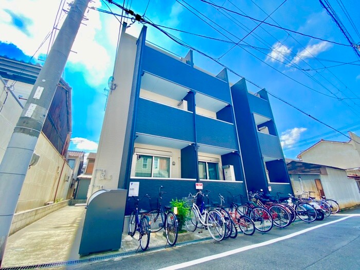 物件外観写真1　(外観写真)