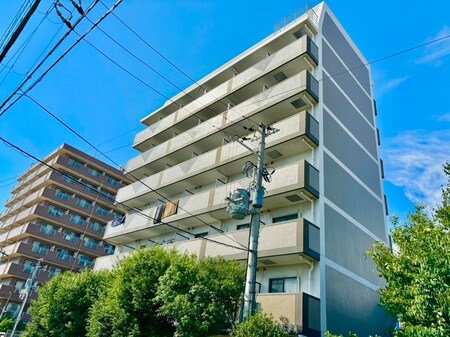 シュプレーム堺外観写真