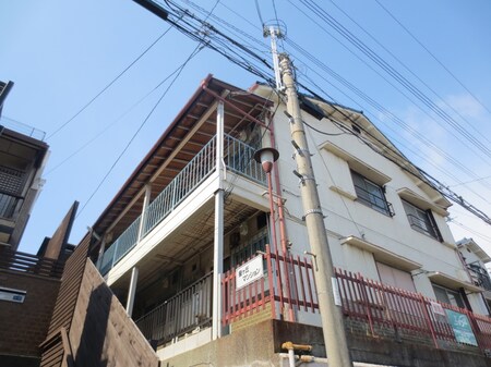 星が丘マンション外観写真