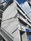 三栄ビル