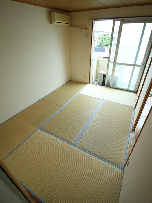 物件内観写真12　(居室)