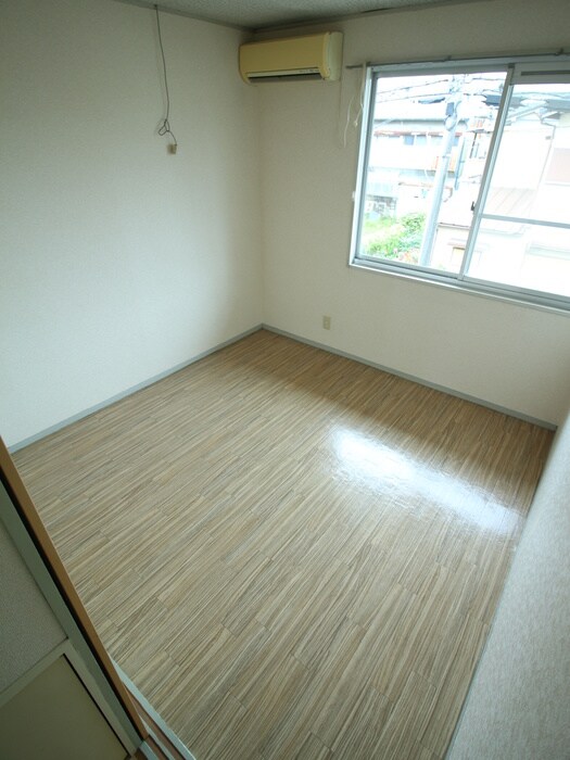 物件内観写真19　(居室)