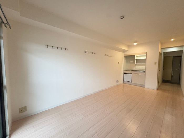 物件内観写真2　(居室)