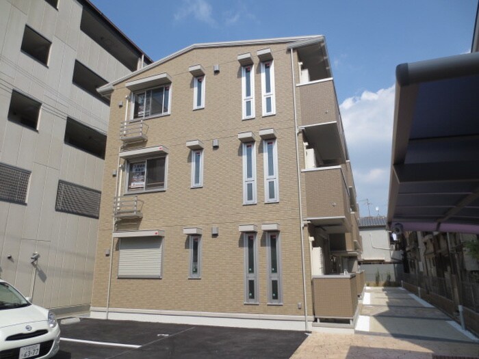 物件外観写真1　(外観写真)