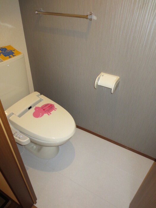 物件内観写真13　(トイレ)