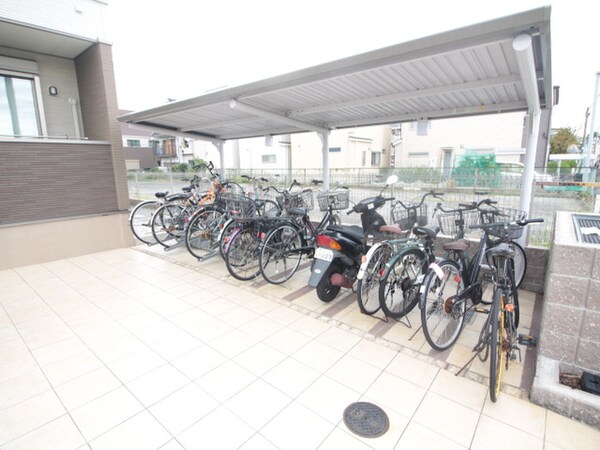 駐輪場