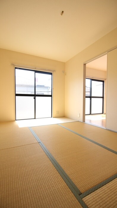 物件内観写真19　(居室)