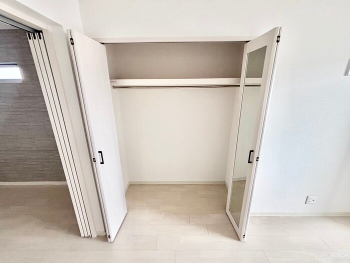 物件内観写真11　(収納)