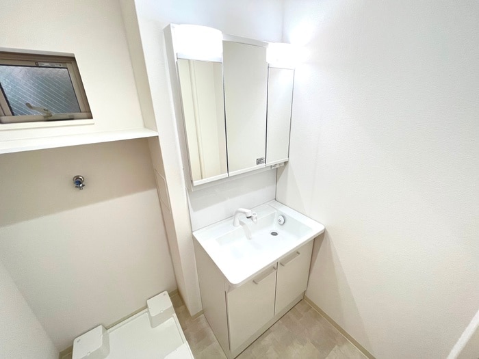 物件内観写真13　(洗面)