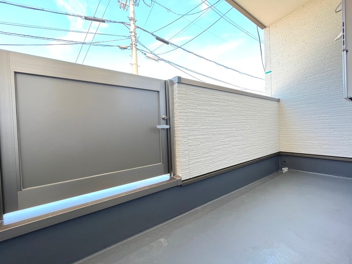 物件内観写真16　(ベランダ・バルコニー)