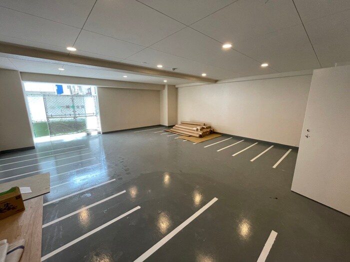 物件外観写真4　(駐輪場)