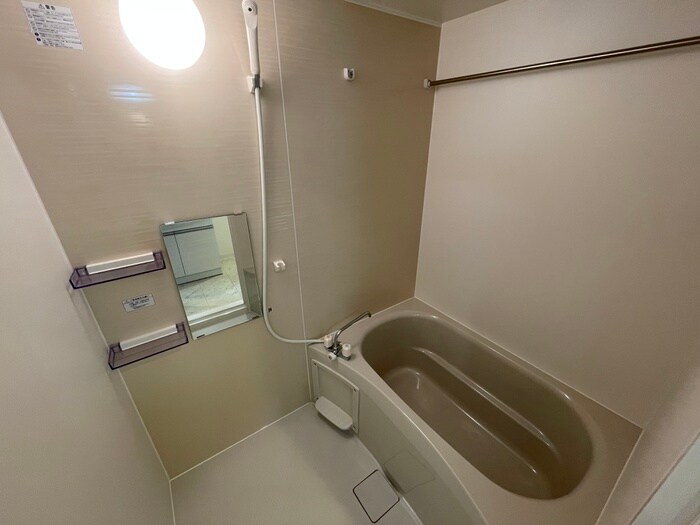 物件内観写真10　(バス／シャワールーム等)