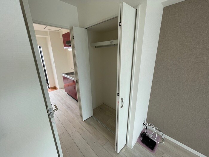 物件内観写真13　(収納)