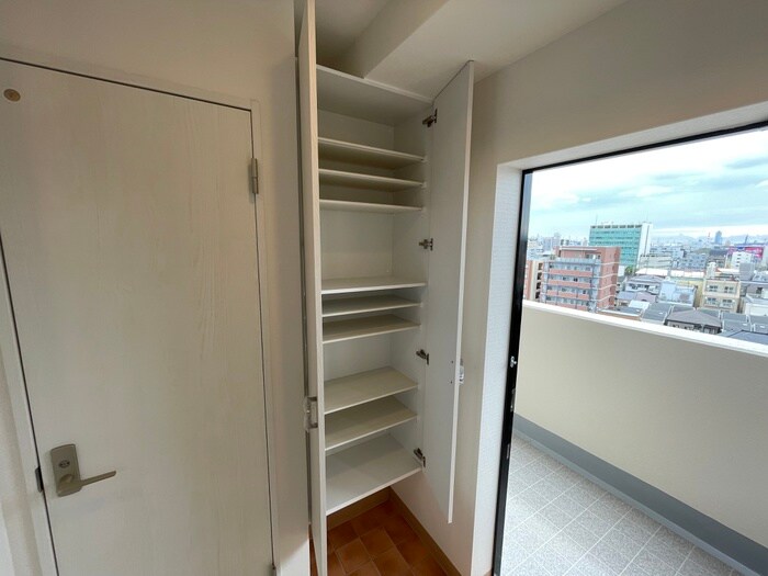 物件内観写真15　(靴箱)