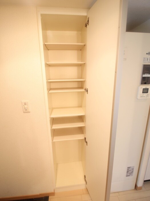物件内観写真18　(靴箱)