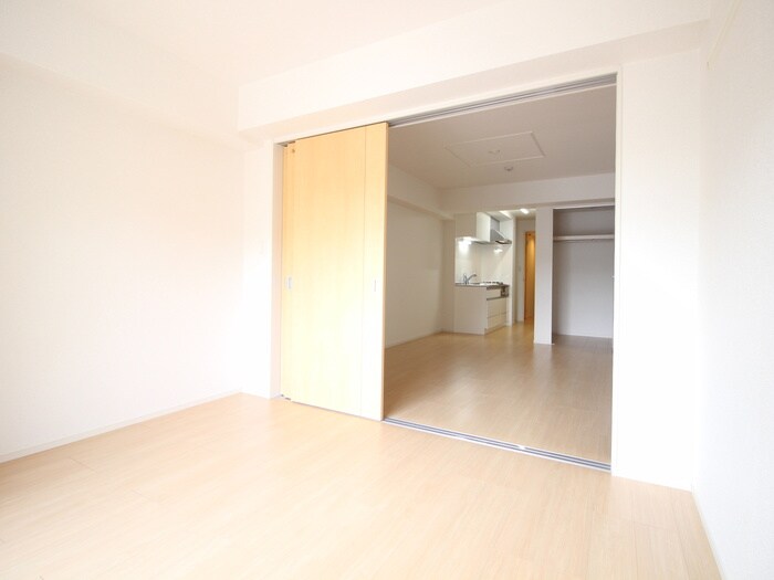 物件内観写真10　(居室)