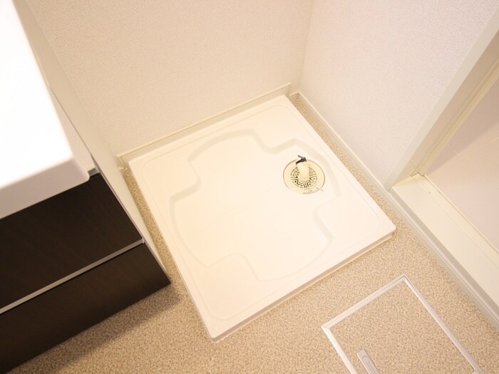 物件内観写真20　(洗濯機置場)