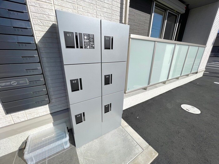 物件外観写真4　(建物設備)