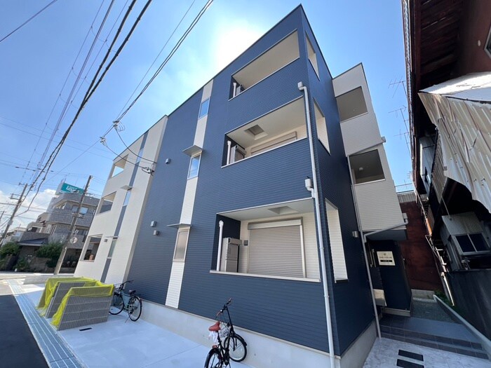 物件外観写真1　(外観写真)