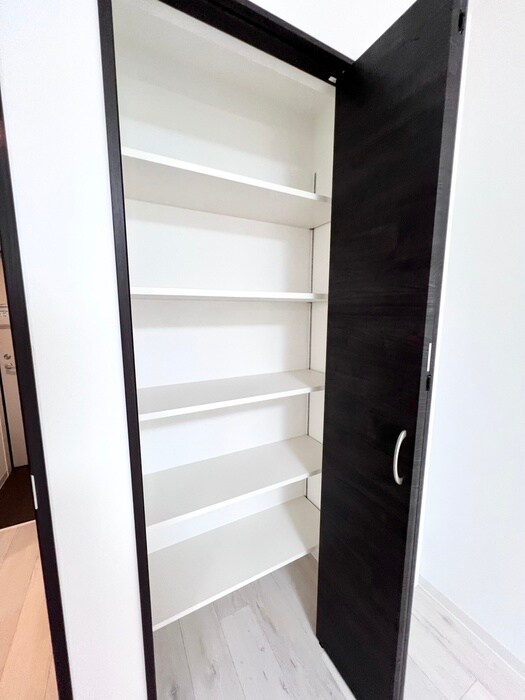 物件内観写真22　(収納)