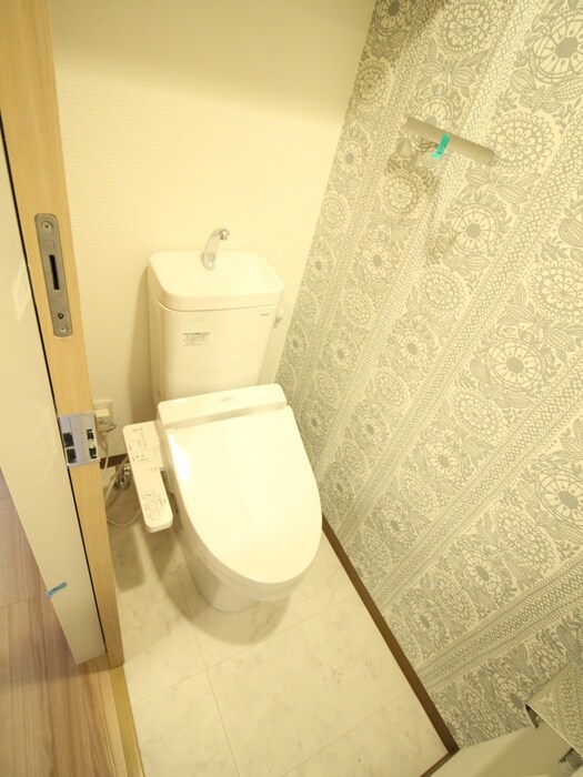 物件内観写真14　(トイレ)