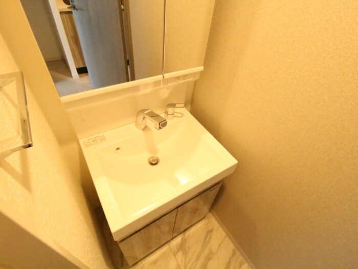 物件内観写真9　(洗面)