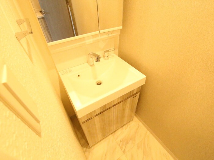 物件内観写真9　(洗面)