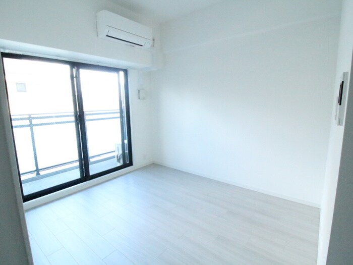 物件内観写真12　(居室)