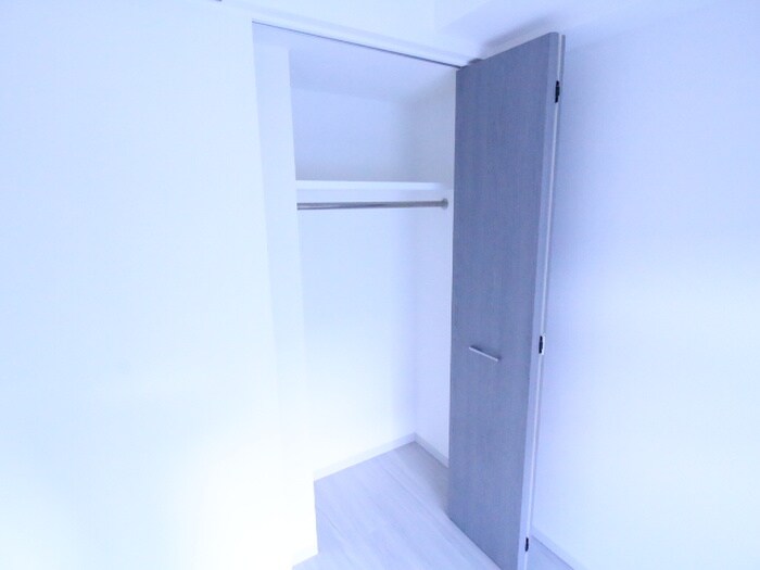 物件内観写真13　(収納)