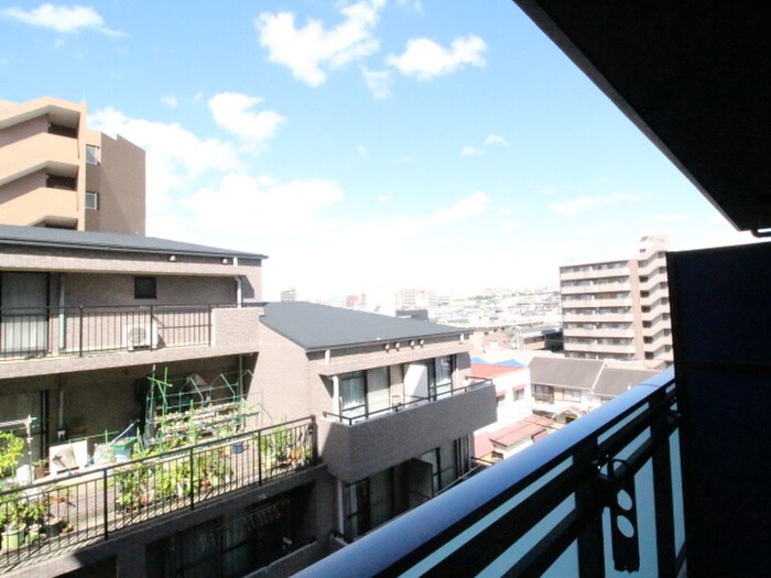 物件内観写真15　(室内からの展望)