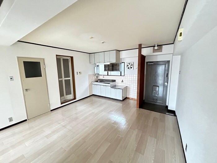 物件内観写真7　(居室)