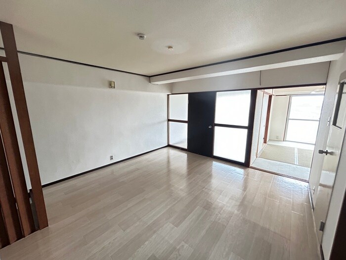 物件内観写真13　(居室)