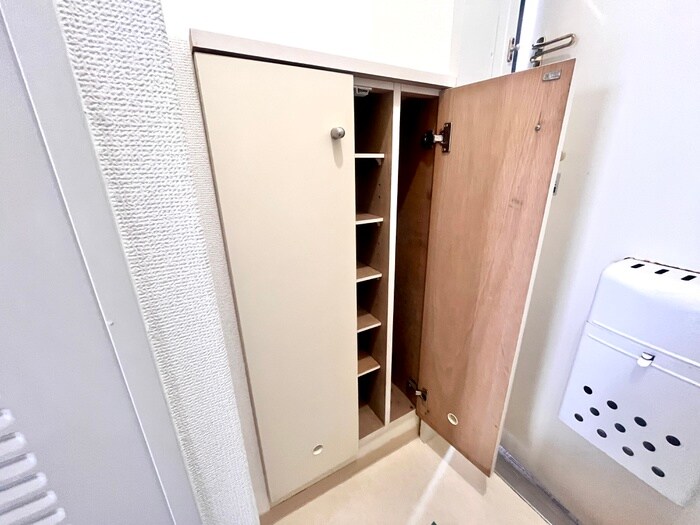 物件内観写真19　(靴箱)