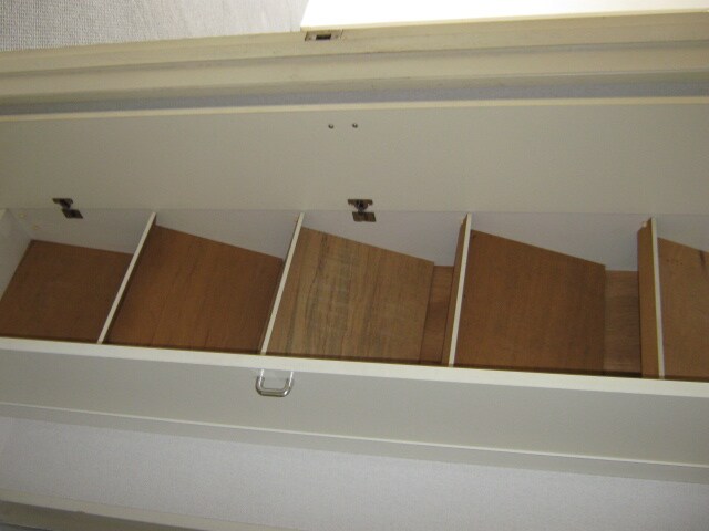 物件内観写真10　(靴箱)