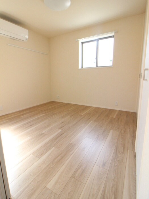 物件内観写真11　(居室)