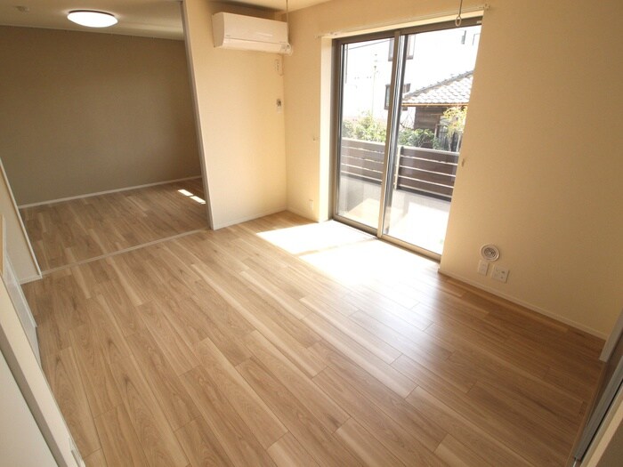 物件内観写真18　(居室)