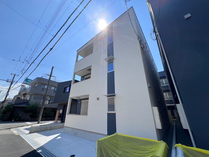 物件外観写真2　(外観写真)